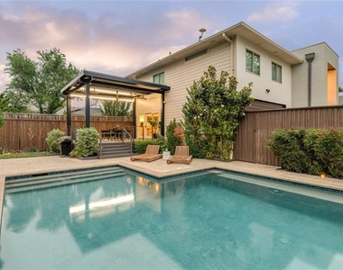 9831 Lakemont Drive - Photo Thumbnail 26