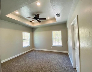 4102 Gordon Street - Photo Thumbnail 9