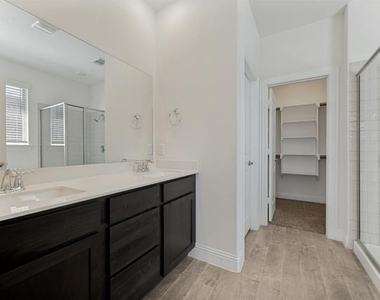 11000 Ranchera Drive - Photo Thumbnail 19