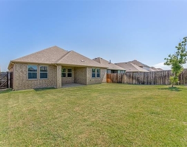 11000 Ranchera Drive - Photo Thumbnail 22