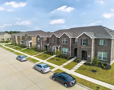 2921 Mare Drive - Photo Thumbnail 28