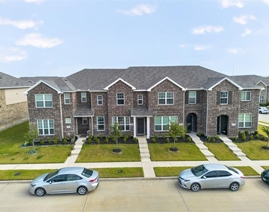 2921 Mare Drive - Photo Thumbnail 27