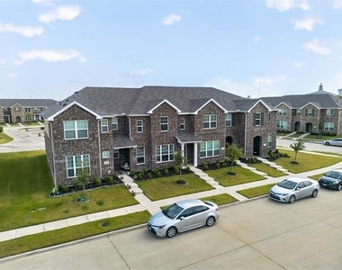 2921 Mare Drive - Photo Thumbnail 36