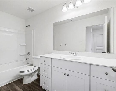 1803 Chapel Hill Road - Photo Thumbnail 13