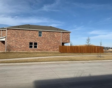 1803 Chapel Hill Road - Photo Thumbnail 17