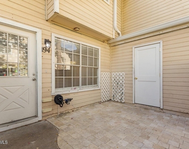 625 S Westwood Street - Photo Thumbnail 1