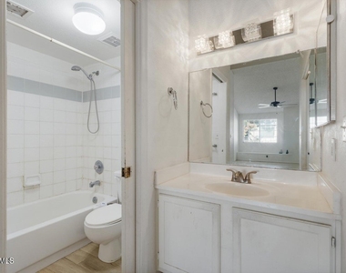 625 S Westwood Street - Photo Thumbnail 19