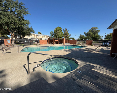 625 S Westwood Street - Photo Thumbnail 22