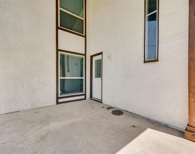 219 W Rochelle Road - Photo Thumbnail 26