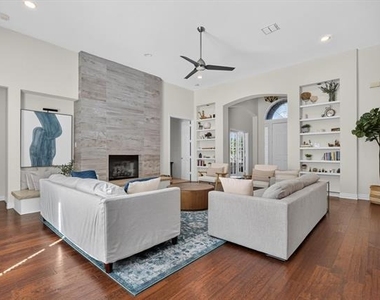 4730 Hampshire Drive - Photo Thumbnail 8