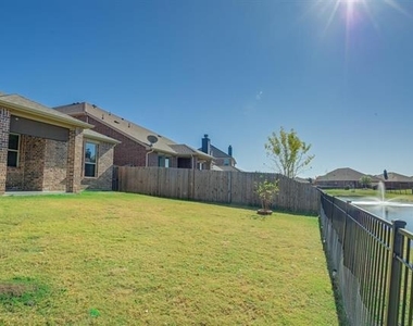 940 Lancashire Lane - Photo Thumbnail 28