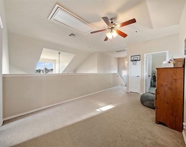 9620 Straightaway Drive - Photo Thumbnail 17