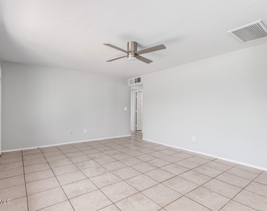 1238 E Vine Avenue - Photo Thumbnail 4