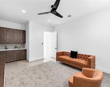 10437 Milkweed Court - Photo Thumbnail 17