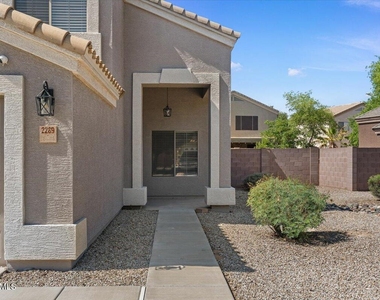 2289 W Hayden Peak Drive - Photo Thumbnail 36