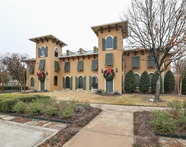 8920 Soldiers Home Lane - Photo Thumbnail 1