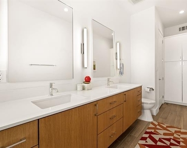 4402 Capitol Avenue - Photo Thumbnail 18