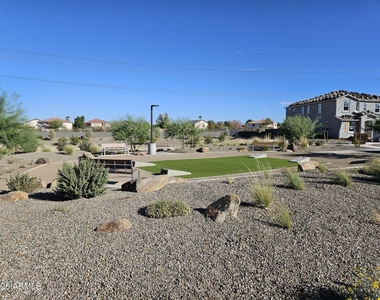 3353 S Primrose Avenue - Photo Thumbnail 35