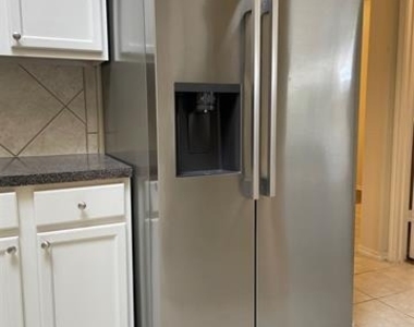 716 Mistymoor Lane - Photo Thumbnail 34
