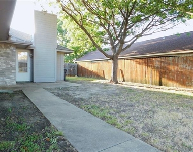 3109 N Bell Avenue - Photo Thumbnail 27