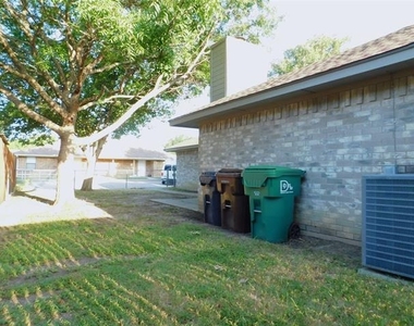 3109 N Bell Avenue - Photo Thumbnail 30