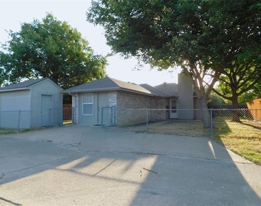 3109 N Bell Avenue - Photo Thumbnail 37