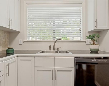3430 Milton Avenue - Photo Thumbnail 11