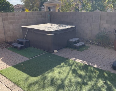 871 W Cherrywood Drive - Photo Thumbnail 36
