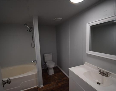 6000 Spring Creek - Photo Thumbnail 7