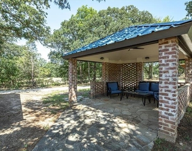 1025 Burchbury Trail - Photo Thumbnail 29