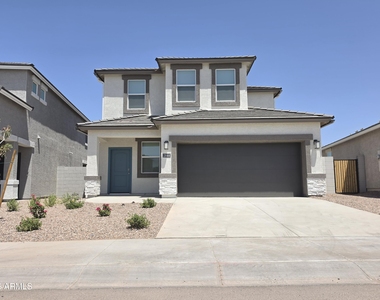 2844 W Shepperd Avenue - Photo Thumbnail 1