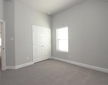4127 Runway Mews - Photo Thumbnail 15