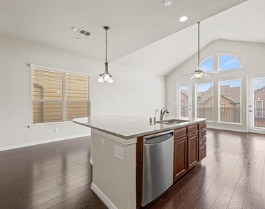 1938 Loma Alta Drive - Photo Thumbnail 15