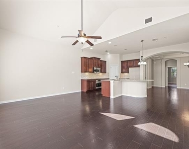 1938 Loma Alta Drive - Photo Thumbnail 11