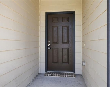 5325 Stone Meadow Lane - Photo Thumbnail 29