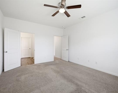 5325 Stone Meadow Lane - Photo Thumbnail 20