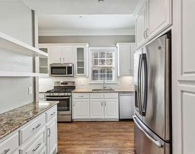 4120 Hawthorne Avenue - Photo Thumbnail 11
