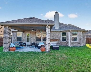 305 Acadia Lane - Photo Thumbnail 28