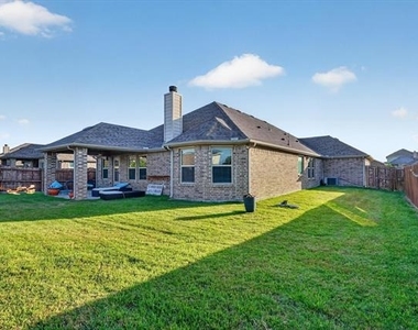 305 Acadia Lane - Photo Thumbnail 29