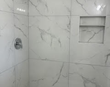 475 Glenwood Drive - Photo Thumbnail 8