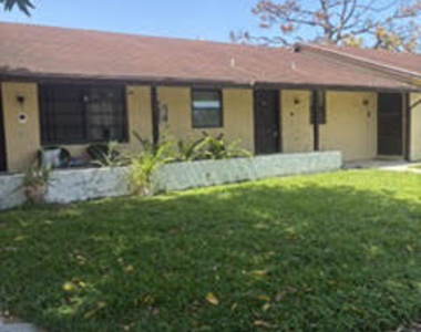 475 Glenwood Drive - Photo Thumbnail 1