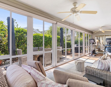 734 Winifred Way - Photo Thumbnail 4