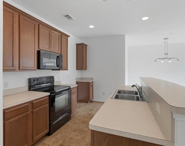 5924 Lost Valley Drive - Photo Thumbnail 8