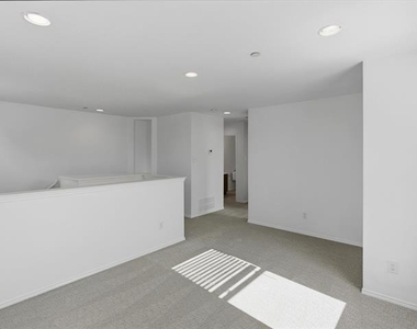 5924 Lost Valley Drive - Photo Thumbnail 20