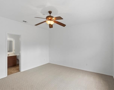 5924 Lost Valley Drive - Photo Thumbnail 11