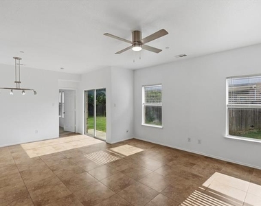 5924 Lost Valley Drive - Photo Thumbnail 3