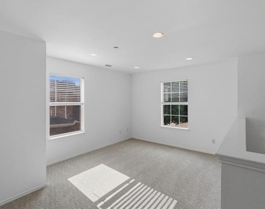 5924 Lost Valley Drive - Photo Thumbnail 19