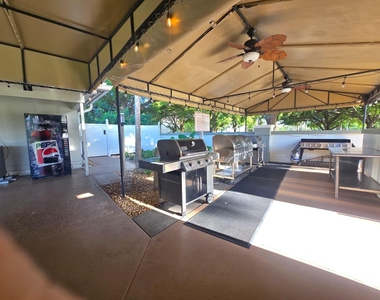 2002 Granada Drive - Photo Thumbnail 16