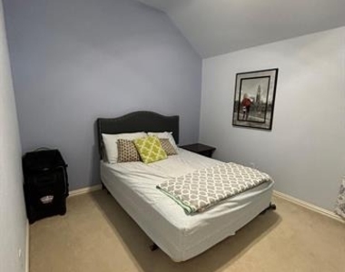 6039 Stanton Place - Photo Thumbnail 27
