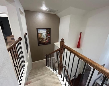 6039 Stanton Place - Photo Thumbnail 16